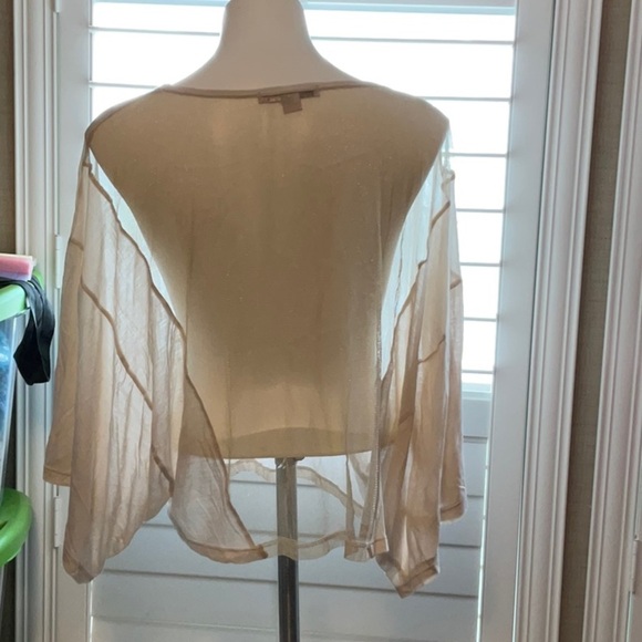 Forever 21 Tan Boxy Oversized 3/4 Sleeve Blouse - Picture 3 of 7